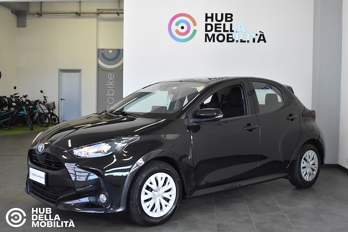TOYOTA Yaris 1.5 Hybrid 5 porte Active